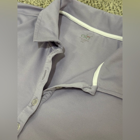 ALO Shirt Women’s XXL Lavender CoolFit Vented Sides Cap Sleeve Polo Top - Picture 1 of 11